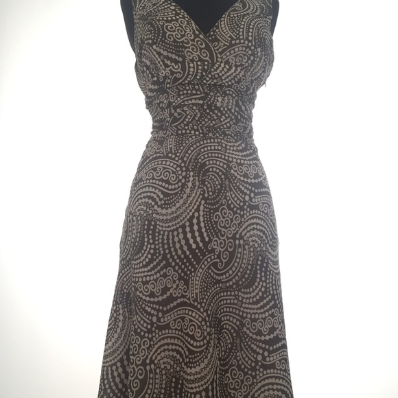 Dress - Picture 1 of 5